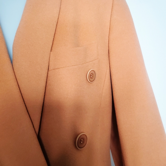 SOLD 🚫 Escada | Peach Angora / Wool Blend Blazer - Picture 4 of 12